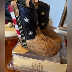 BOOT BARN - INFANT BOYS' FLAG POPPET WESTERN BOOTS - ROUND TOE size 2